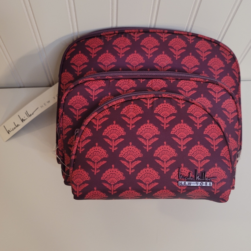 Nicole Miller Pink & Purple Patterned 3 Piece Cosmetic Travel Bags Set NWT